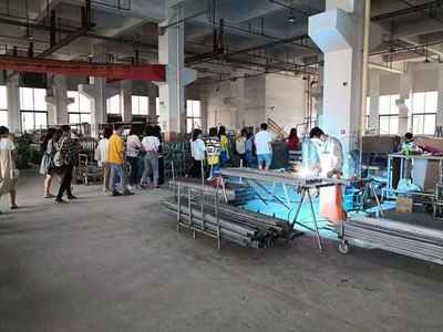 校企合作創(chuàng)新篇 溫州大學甌江學院走進口袋屋游樂工廠